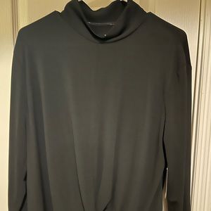 New York & Company Mock-Neck Twist-Front Top Size XLARGE